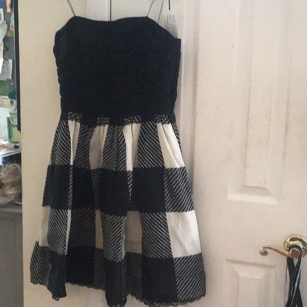 BILL BLASS EVENING SHORT DRESS NEW